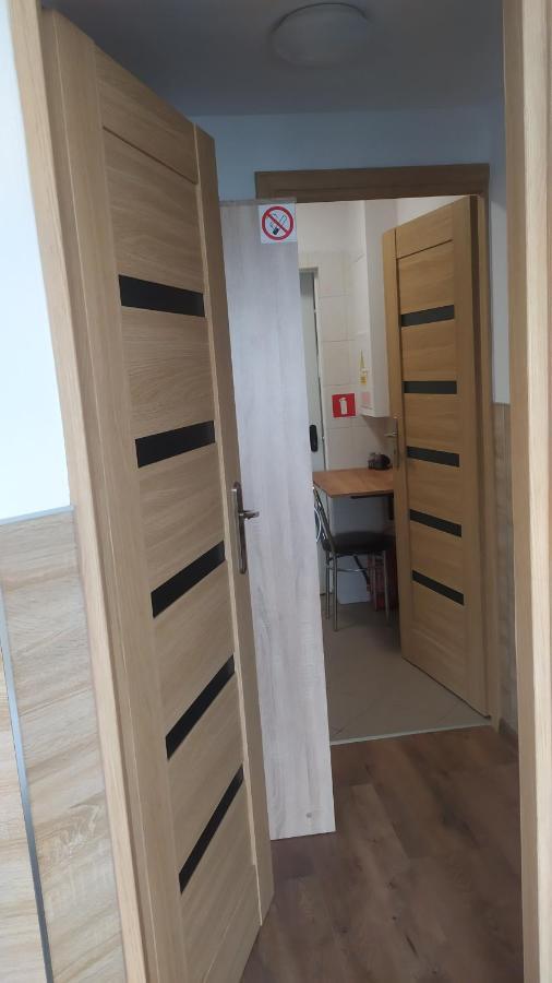 Pokoje Goscinne Z Lazienkami Przy Wroclawiu, Darmowy Parking Dlugoleka  Exterior photo